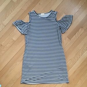 Super soft Peekaboo Shoulder Dress